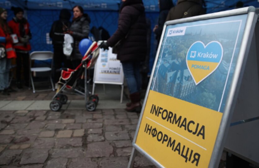 Бізнес у Польщі: журналіст Сієрант заявив, що українські підприємці допомогли вивести польський пенсійний фонд у плюс