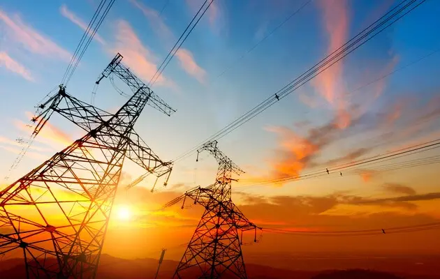 Обмеження енергопостачання та можливий новий рекорд з імпорту електроенергії – пояснення “Укренерго”