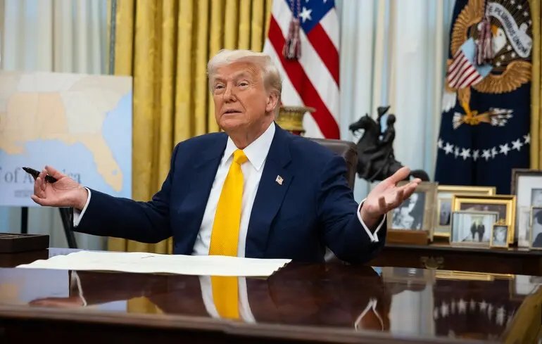 Трамп рассказал, обсуждается ли ослабление санкций против России