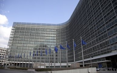 Еврокомиссия оштрафовала Apple и Meta на 700 млн евро — что происходит