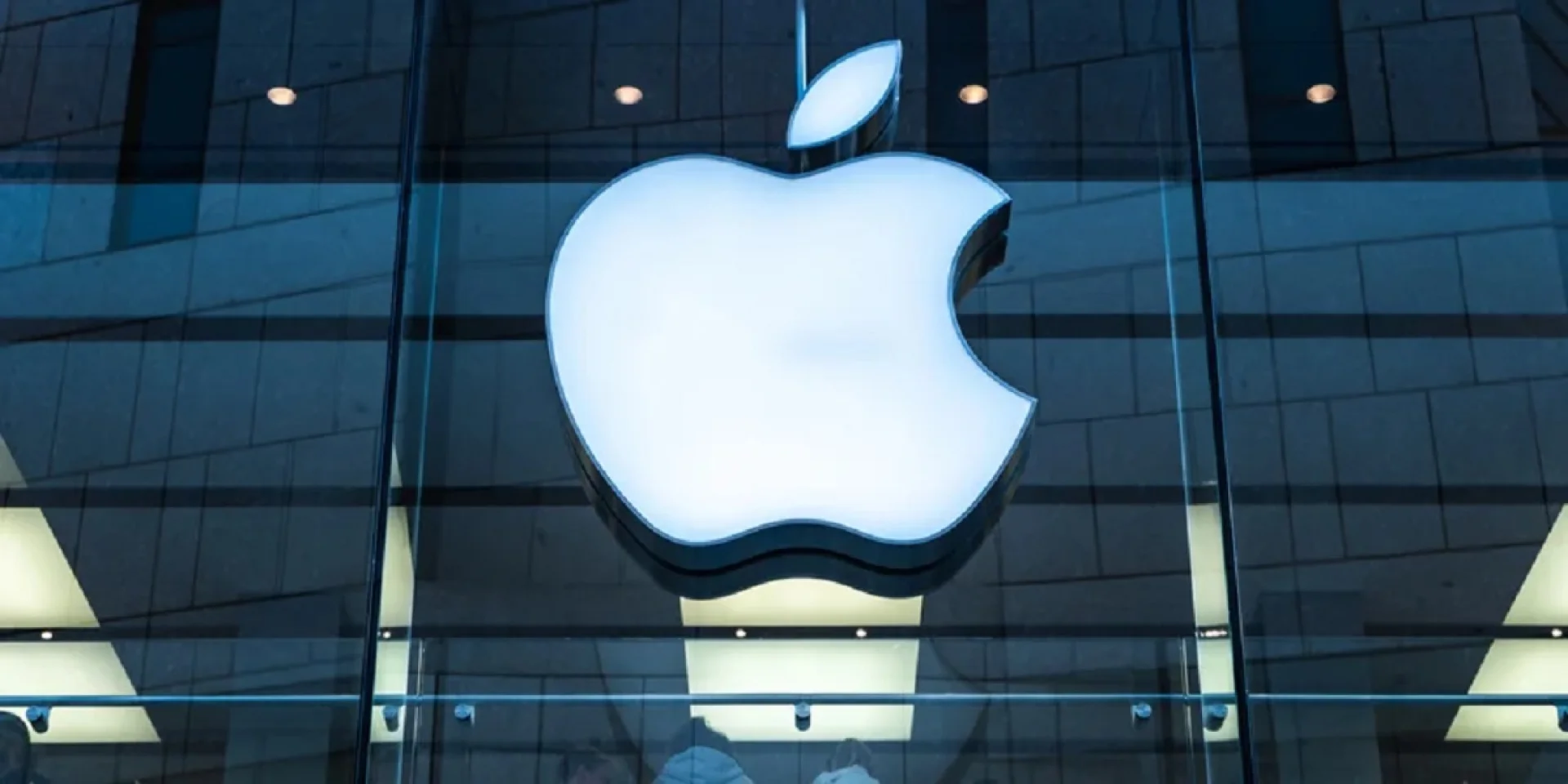 Apple обмежила Bug Bounty через спам від ШІ: як штучний інтелект загальмував пошук вразливостей