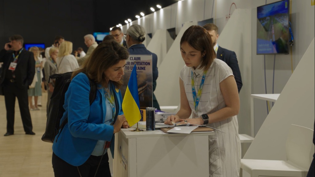 Участь громади, благодійні внески